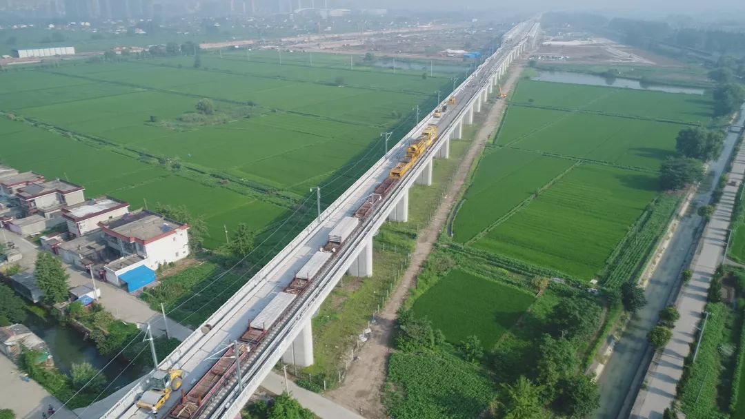 宝应高铁向南详细走向,知道吗?_铺轨