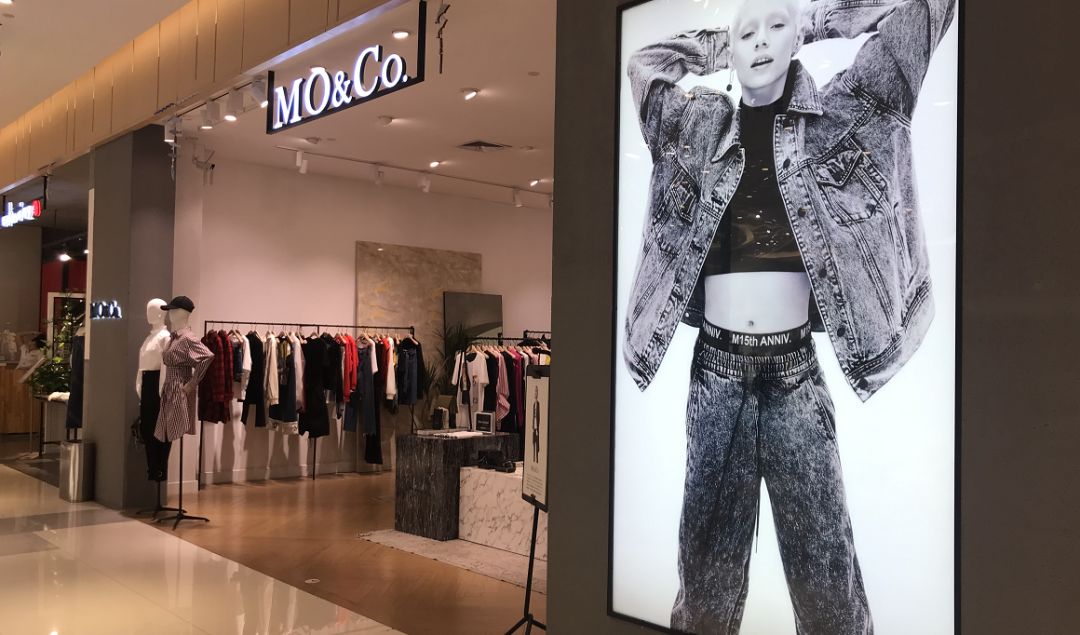 moco15周年庆Ⅴs禹州moco两周年庆典做一位酷女孩