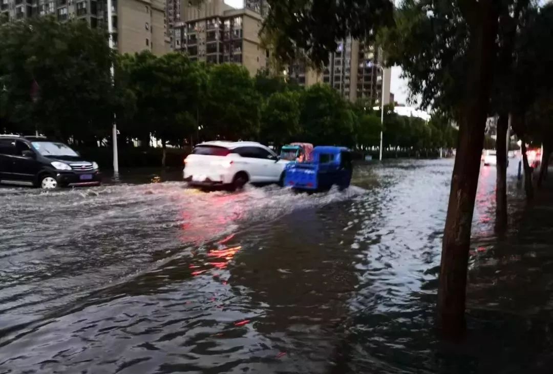 暴雨来袭亳州市区多处积水官方解释来了