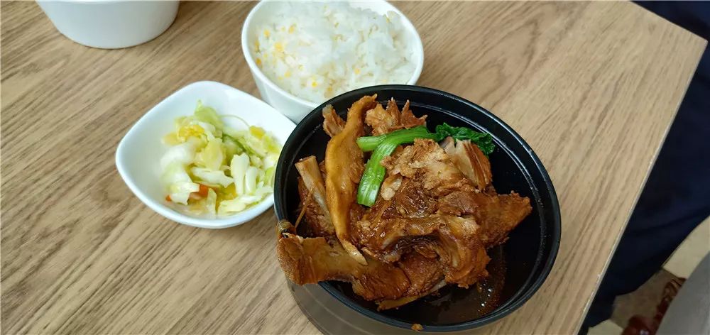 陕菜情缘 | 犟人匠心:犟龙骨排骨饭