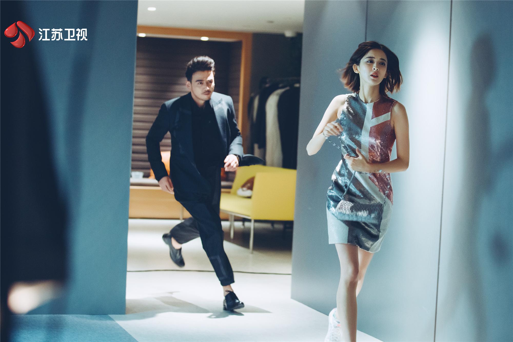 归还世界给你剧情又见反转沈忆恩秦也曝出旧日秘事