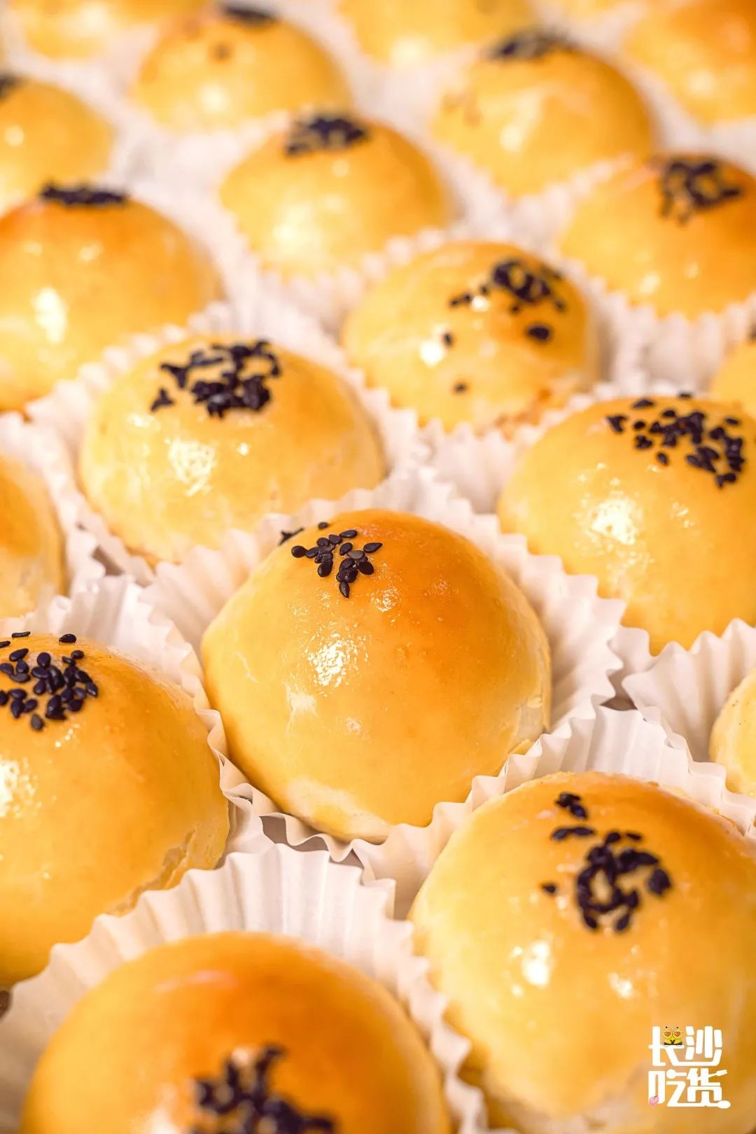 吃进嘴里的中式宫廷风长沙本土糕点吴酥生国金街新店即将上线