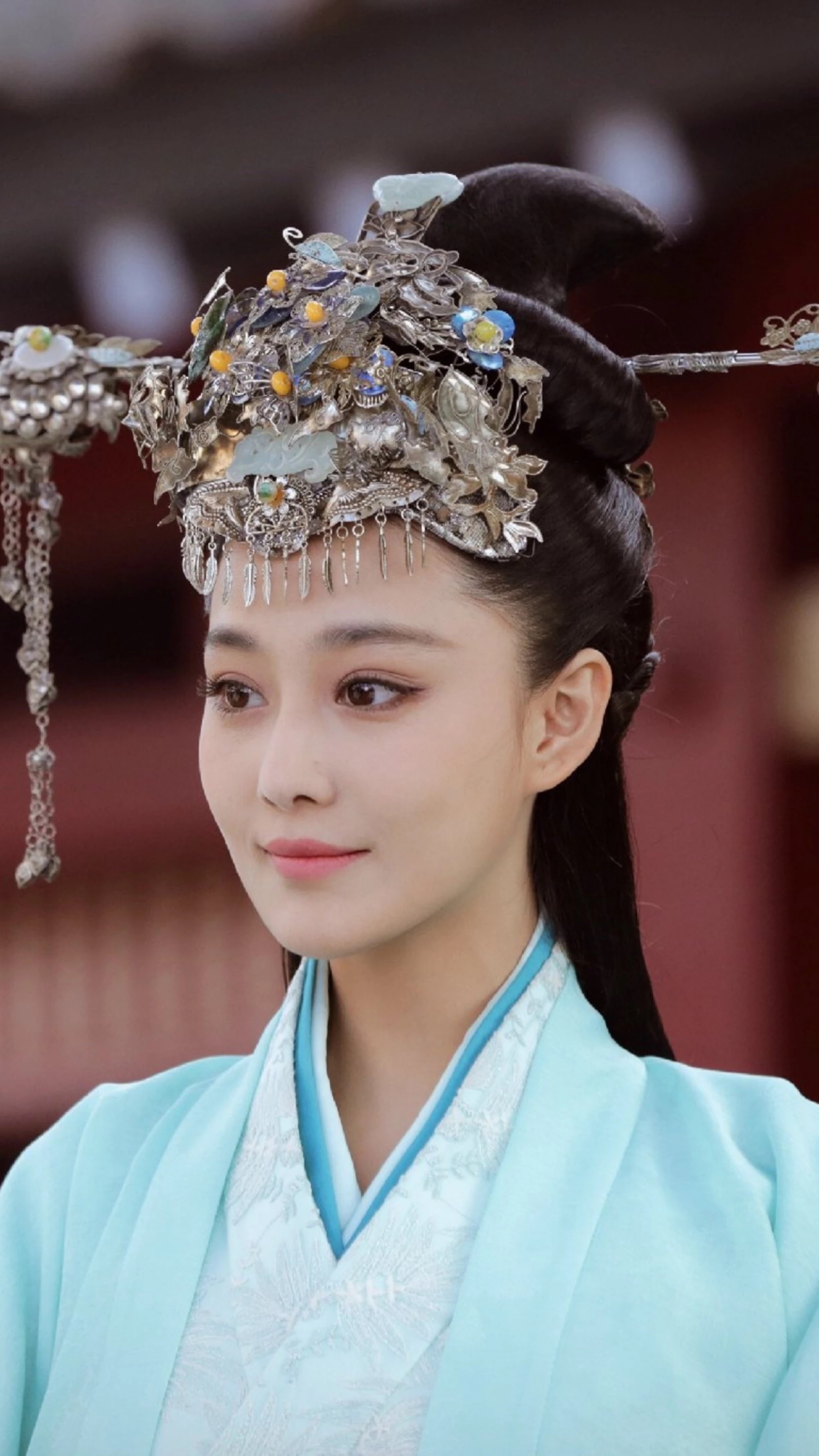 原创张馨予近照这身材也太好了细腰长腿身形窈窕颜值也高