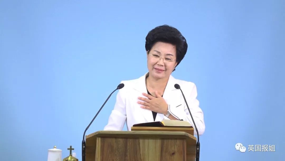 韩国神婆想上天堂吗被我抽几百个巴掌就可以了