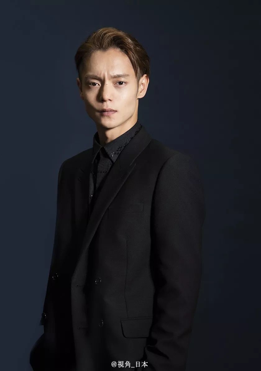 今日趣闻去大自然浪了几天后才回家的牧羊犬在恶劣环境下一心学习的