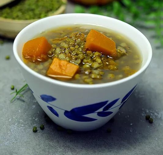 营养师推荐夏日美味解暑汤!妈妈再也不用担心我夏日中暑了