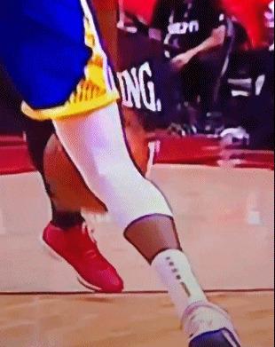 仅2个月kd摆脱拐杖nba医疗团队究竟有多发达断腿也只要1年好