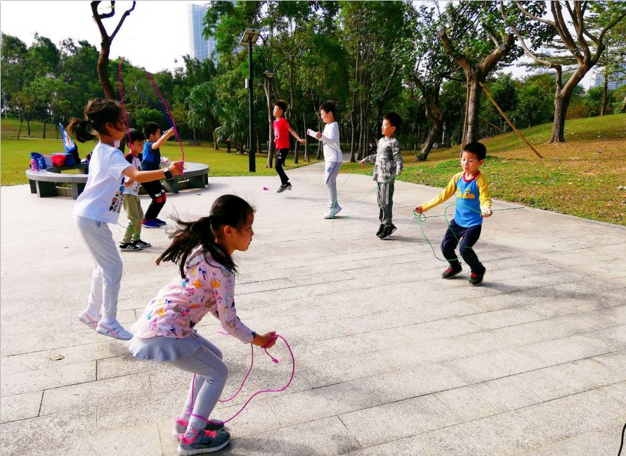 这套专为小学生设计的跳绳系列课逆天了助力增高轻松过体考