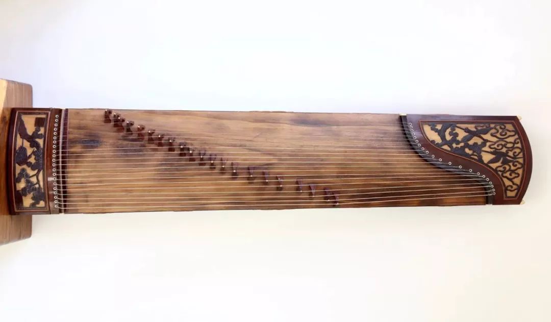 筝传世代这些古筝即将穿越亮相天下筝会东方音乐生活展