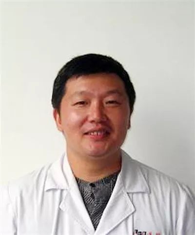 院士团队免费手术这是真的普陀医院八月爱心义诊了解一下