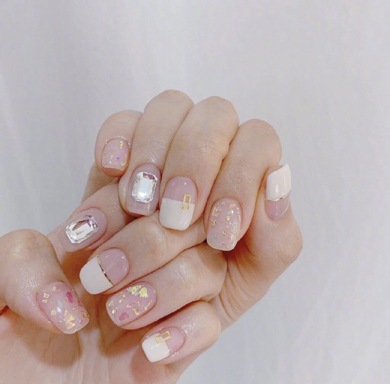 短甲小仙女们的日常美甲合集,原来短指甲这么好看!_纯色