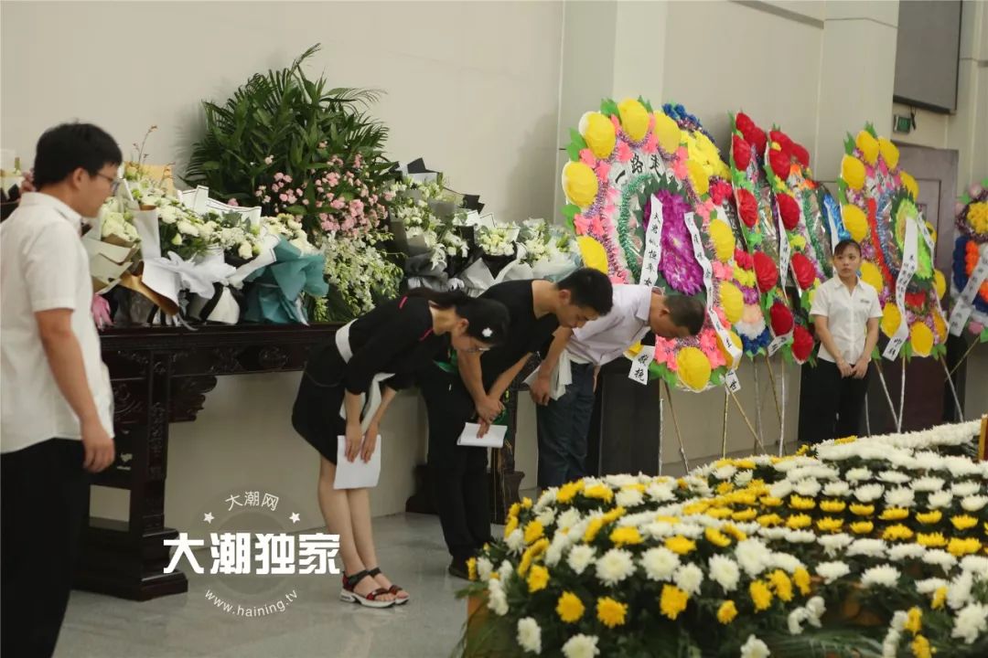 泪别今天海宁几百人为她送行3名患者因她重获新生现场女儿说