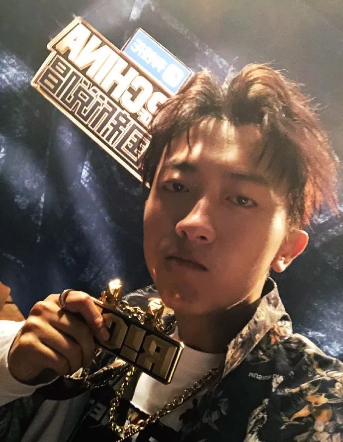 这期中国新说唱冠军是他?实至名归!_rapper