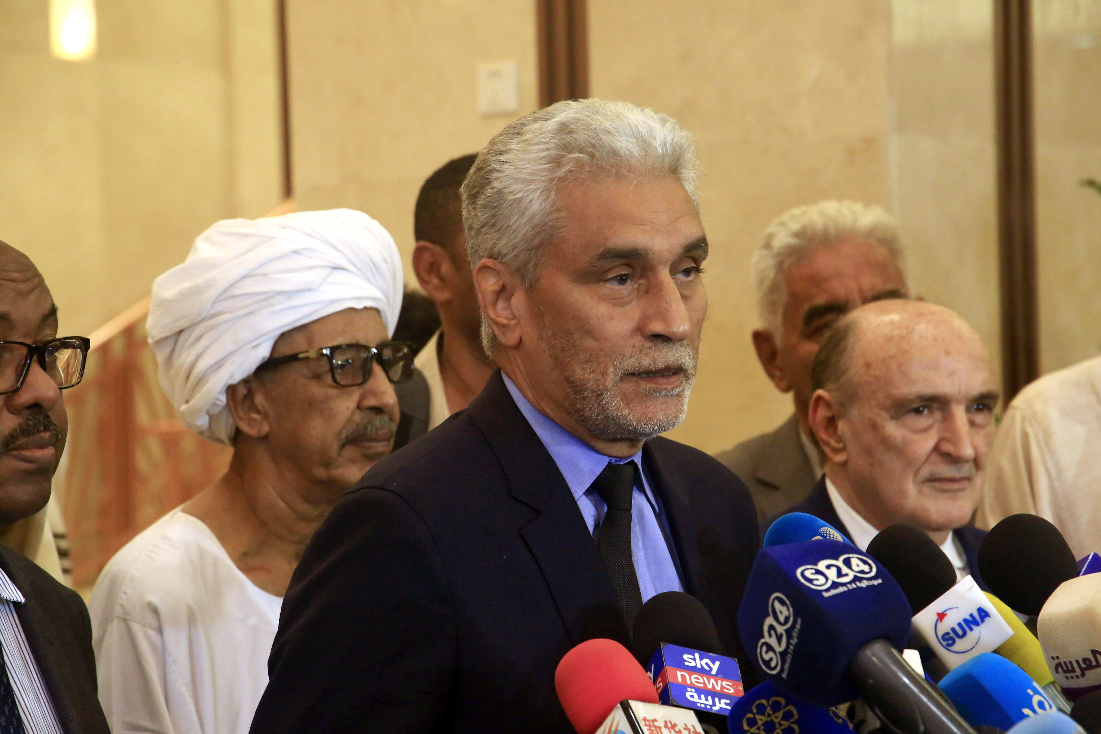 苏丹过渡军事委员会与主要反对派就宪法宣言达成一致