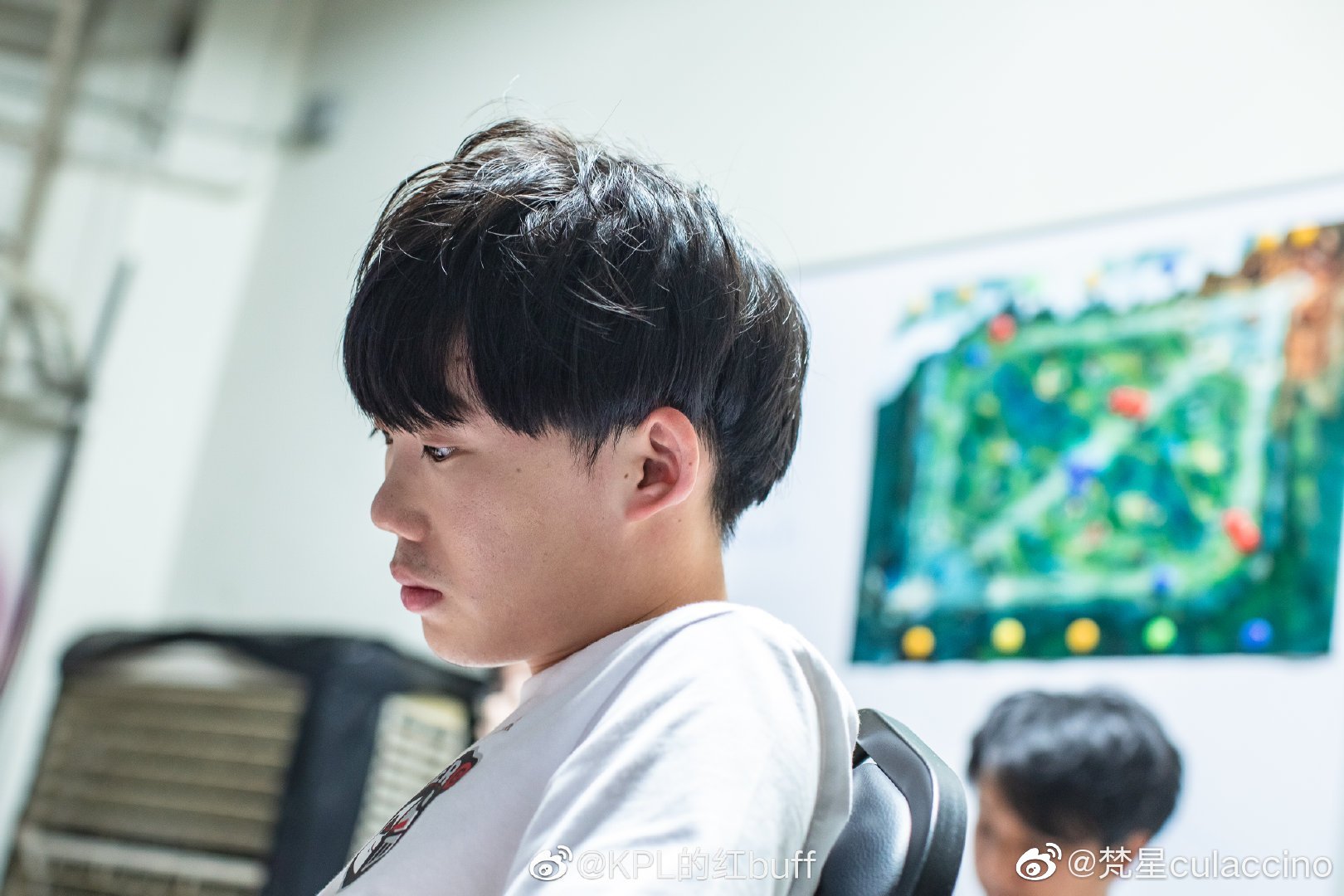 原创estar小渝试训hero射手尘夏一战问题暴露第一adc将要回归