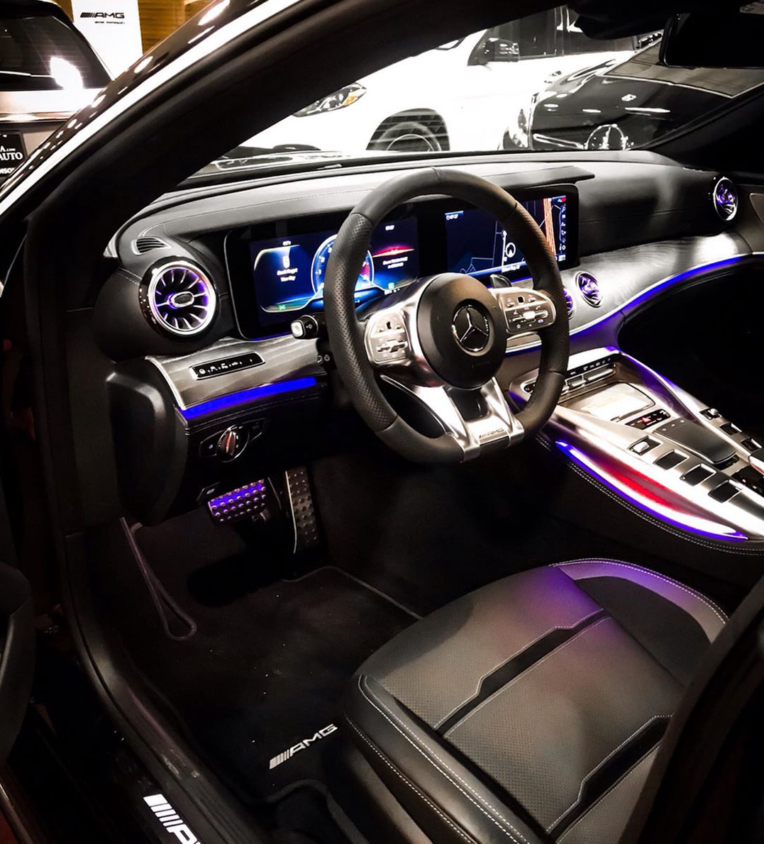 精致的轿跑风格 梅赛德斯amg gt 63四门版海外实车