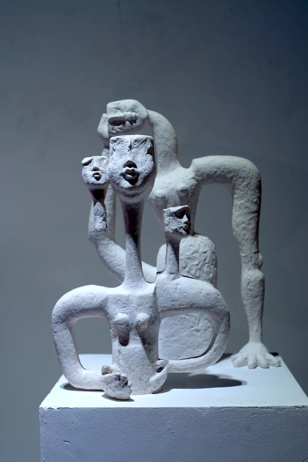 玻璃钢 87x36x27cm 2019————翟庆喜 中国美术学院雕塑系教研室