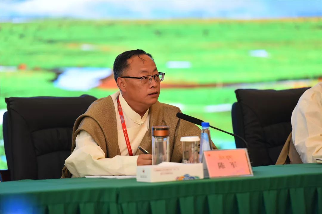 川滇藏青交界地藏区州(市)长第五次联席会州(市)长峰会在红原召开