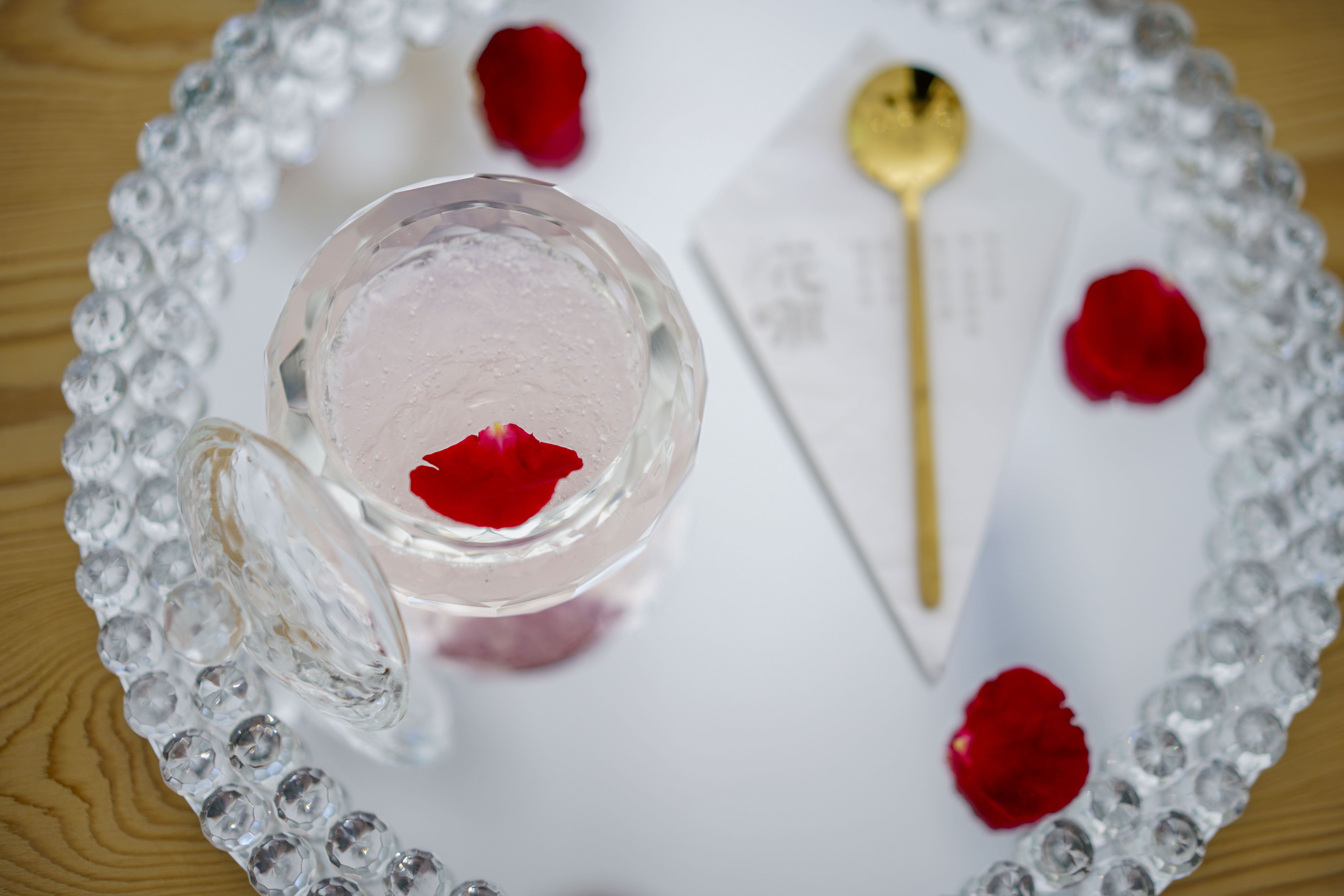 原来养生美颜也能这样别出心裁,创意燕窝引领时尚_玫瑰