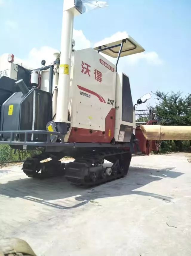2万出售沃得旋龙4lz联合收割机