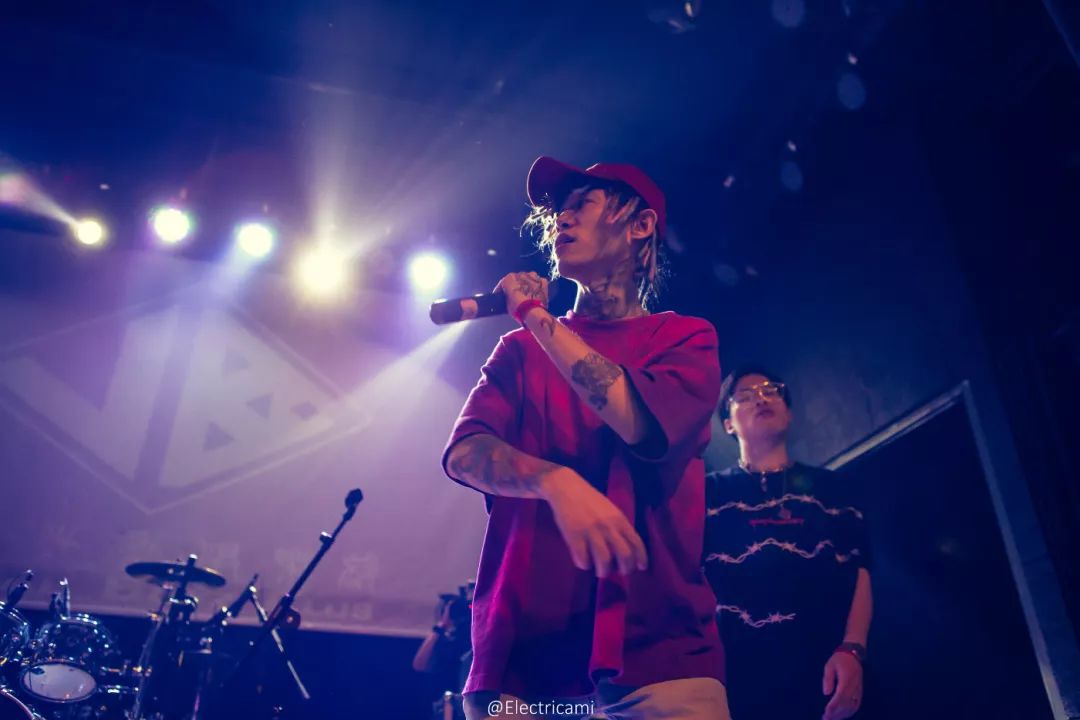 演出回顾82泥鳅zinco回到月球2019全国巡演南宁站