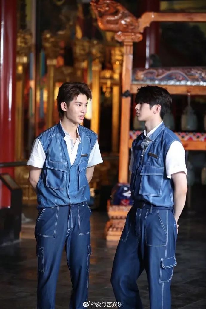 今日奇娱朱丹替周一围辩护出力不讨好蔡徐坤黄明昊同框