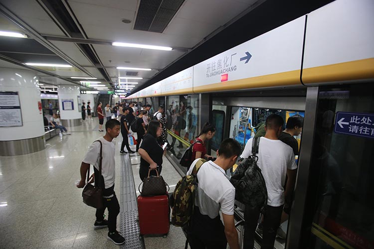 周五,周日地铁7号线延长运营1小时_北京西站