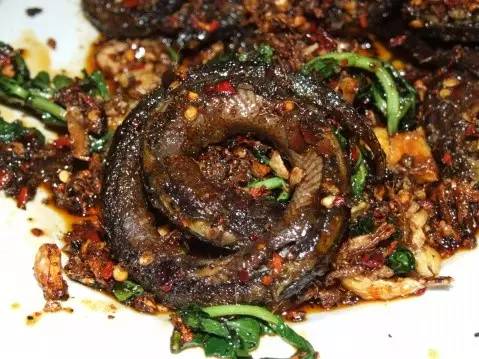 通海特产的这些宝豆末糖豆末糖,世界上只中国有,中国只云南有,而通海