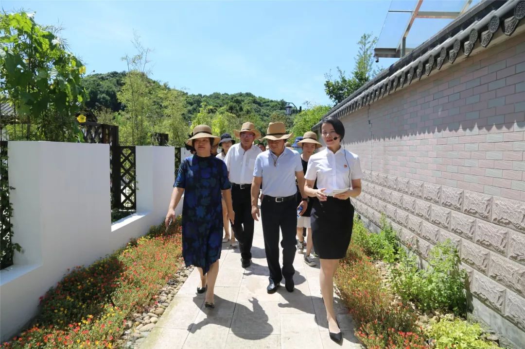 市纪委副书记市监委副主任邬月培一行来灵山村实地考察清廉乡村建设