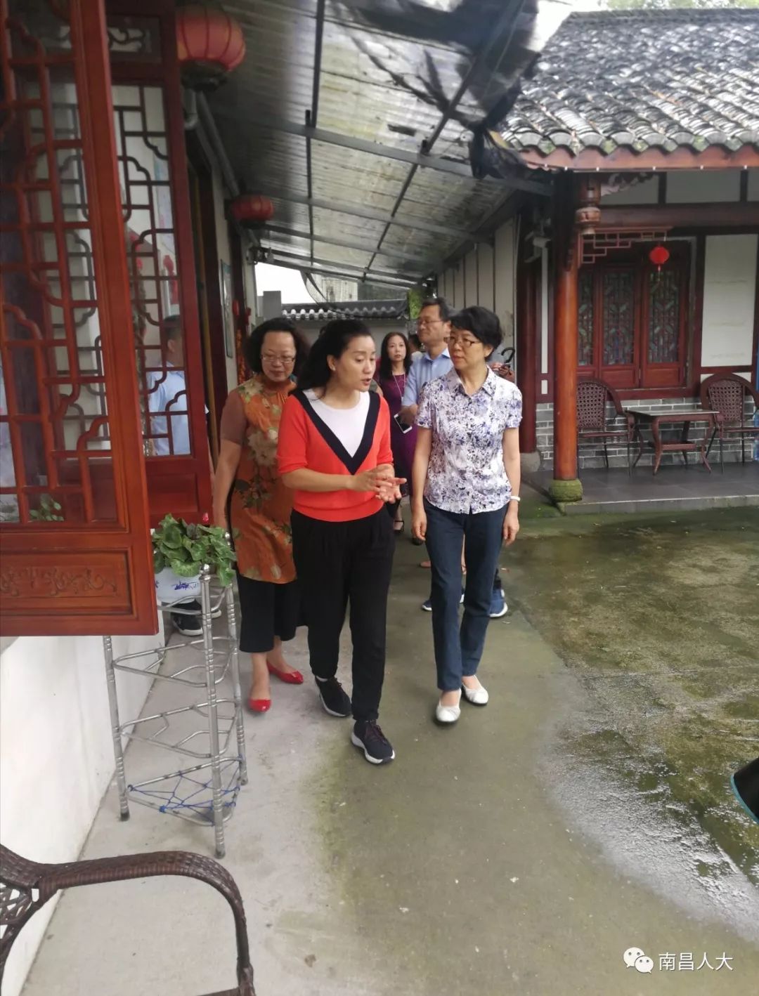 王敏副主任率队开展《南昌市居家养老服务条例》二审立法调研