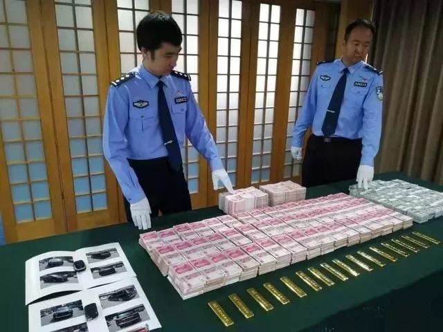 他們混入北京一小區地下室偷走16公斤金條數百萬現金北京警方90小時