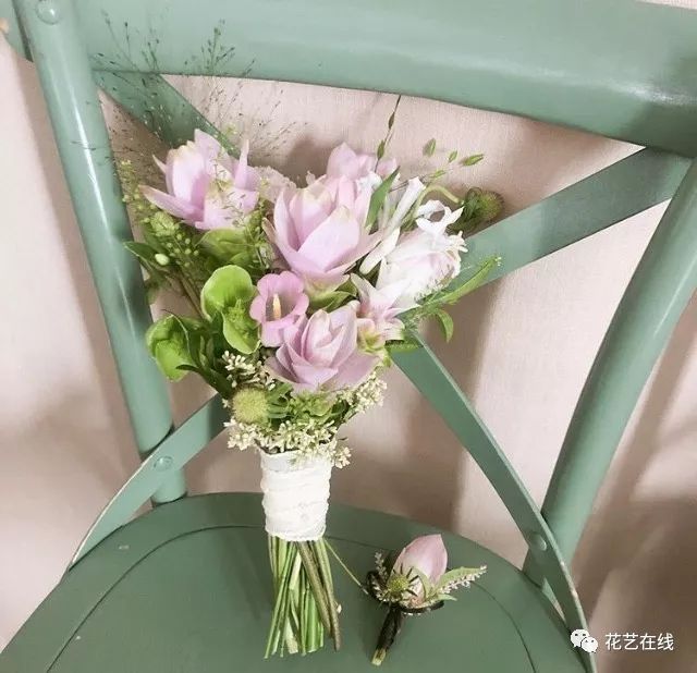 姜荷花还是巨蟹座的守护花,这个七夕请送一束给巨蟹