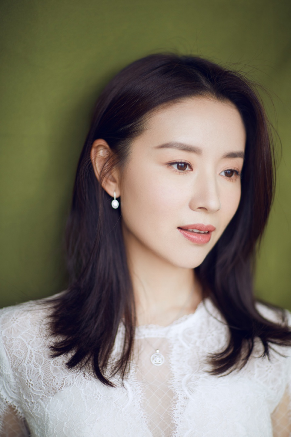 出生在辽宁的7大女明星除了巩俐那英看看你还认识谁