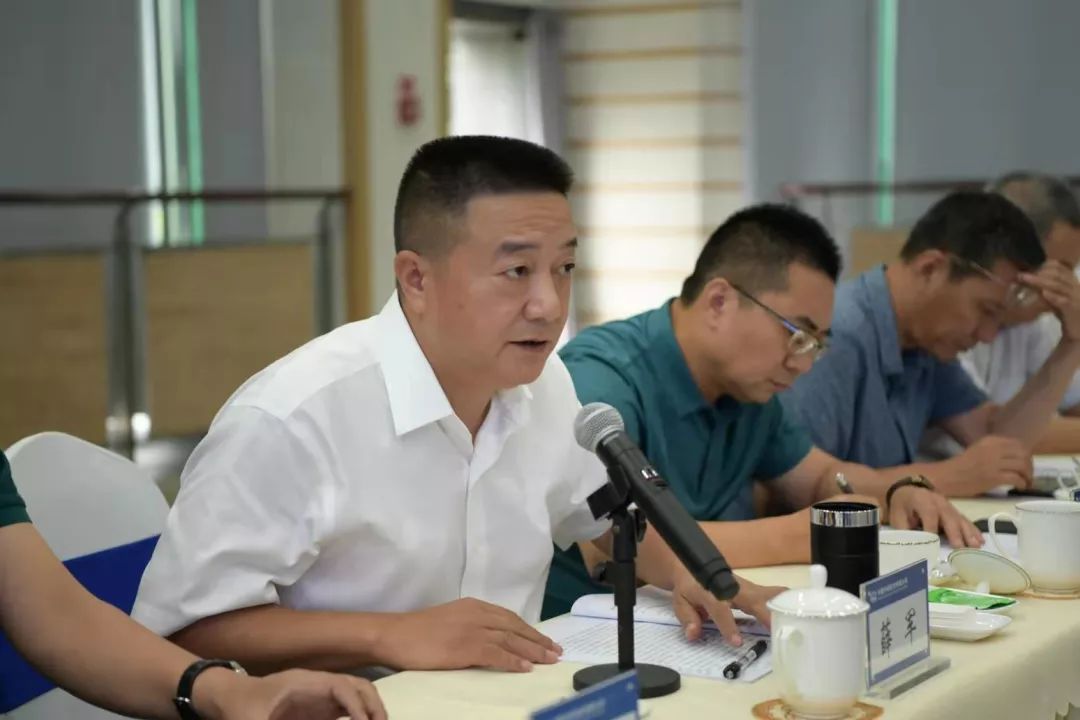 中国中铁工会三届十一次全委
