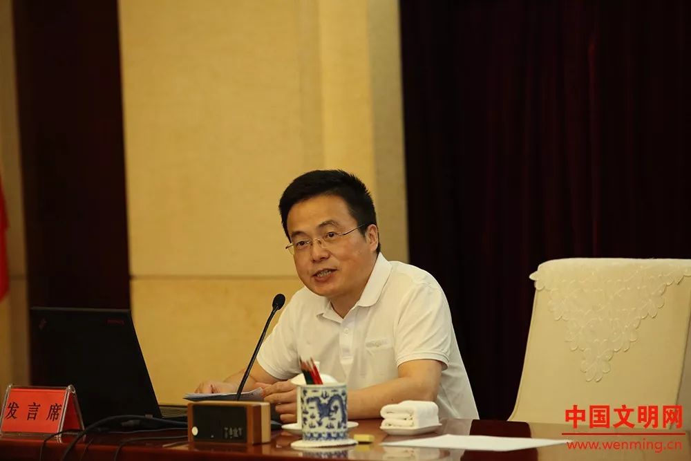 上海市闵行区委宣传部副部长马健分享工作经验