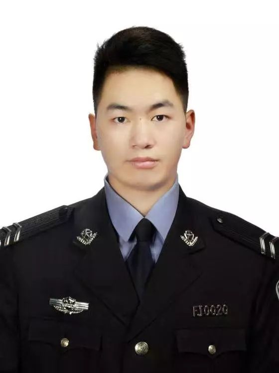 又有40名安康退役军人军装照被展出你认识吗959关注