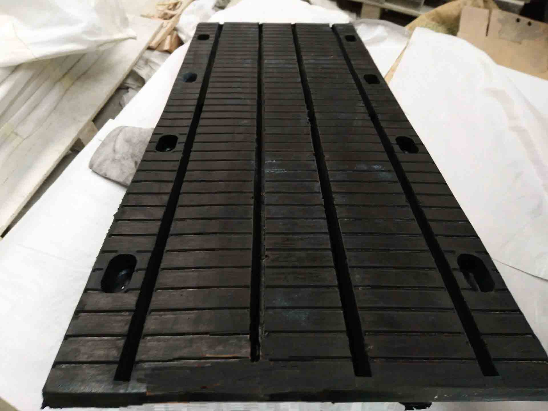 50型60型板式橡胶伸缩缝的施工方法