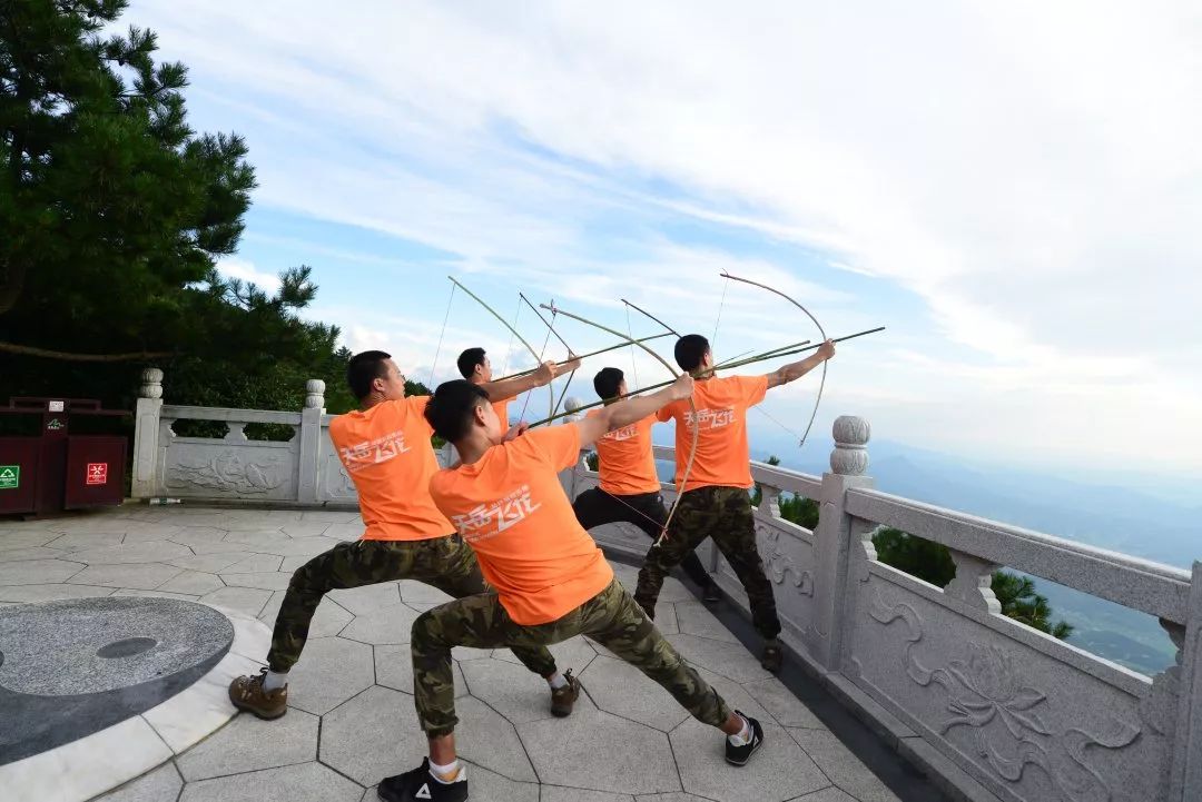 拜月台与后羿确认眼神天岳飞龙教练射日