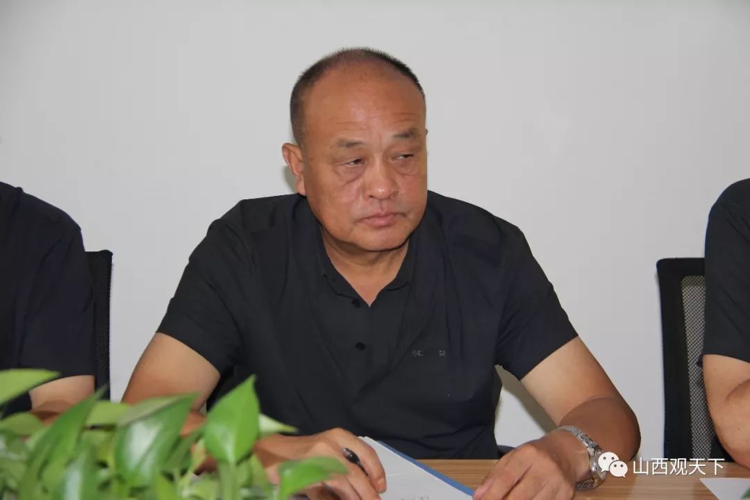 旅游项目筹备组组长兼协储办公室主任张文彦集团办公室主任程瑞峰会后