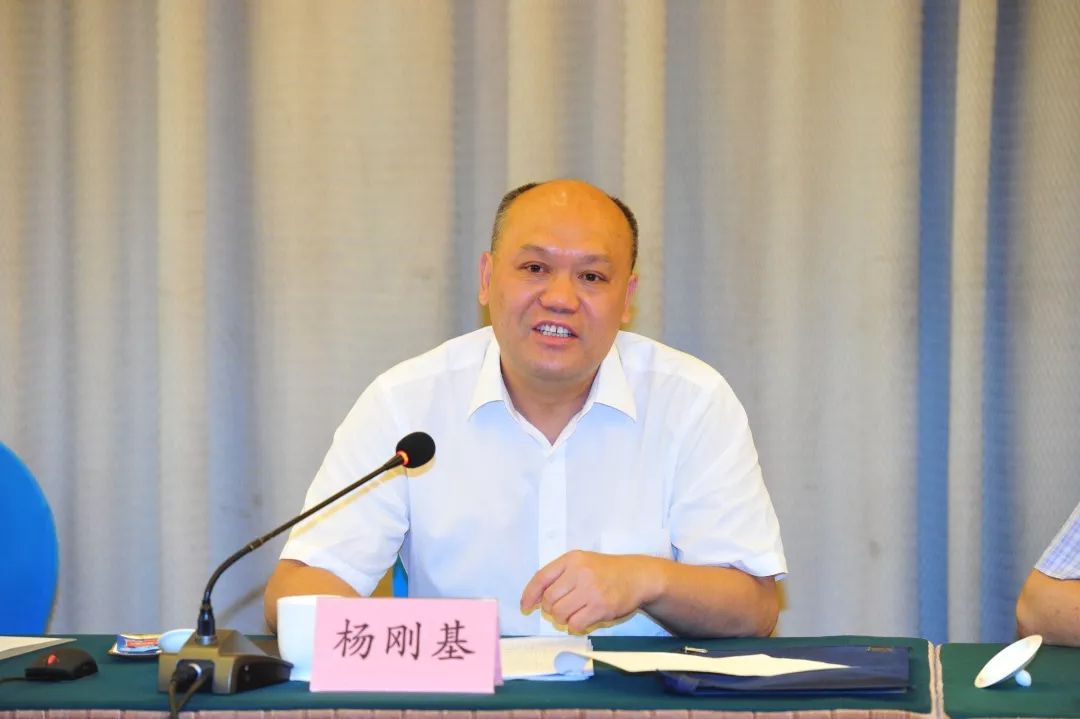 社会保障事业70年发展回顾与展望座谈会在京召开