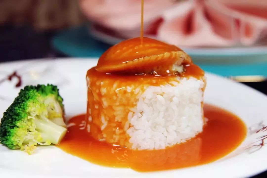 天空之城的玻璃栈道云雾里的摩天轮还有金汤花胶饺鲍鱼捞饭免费送