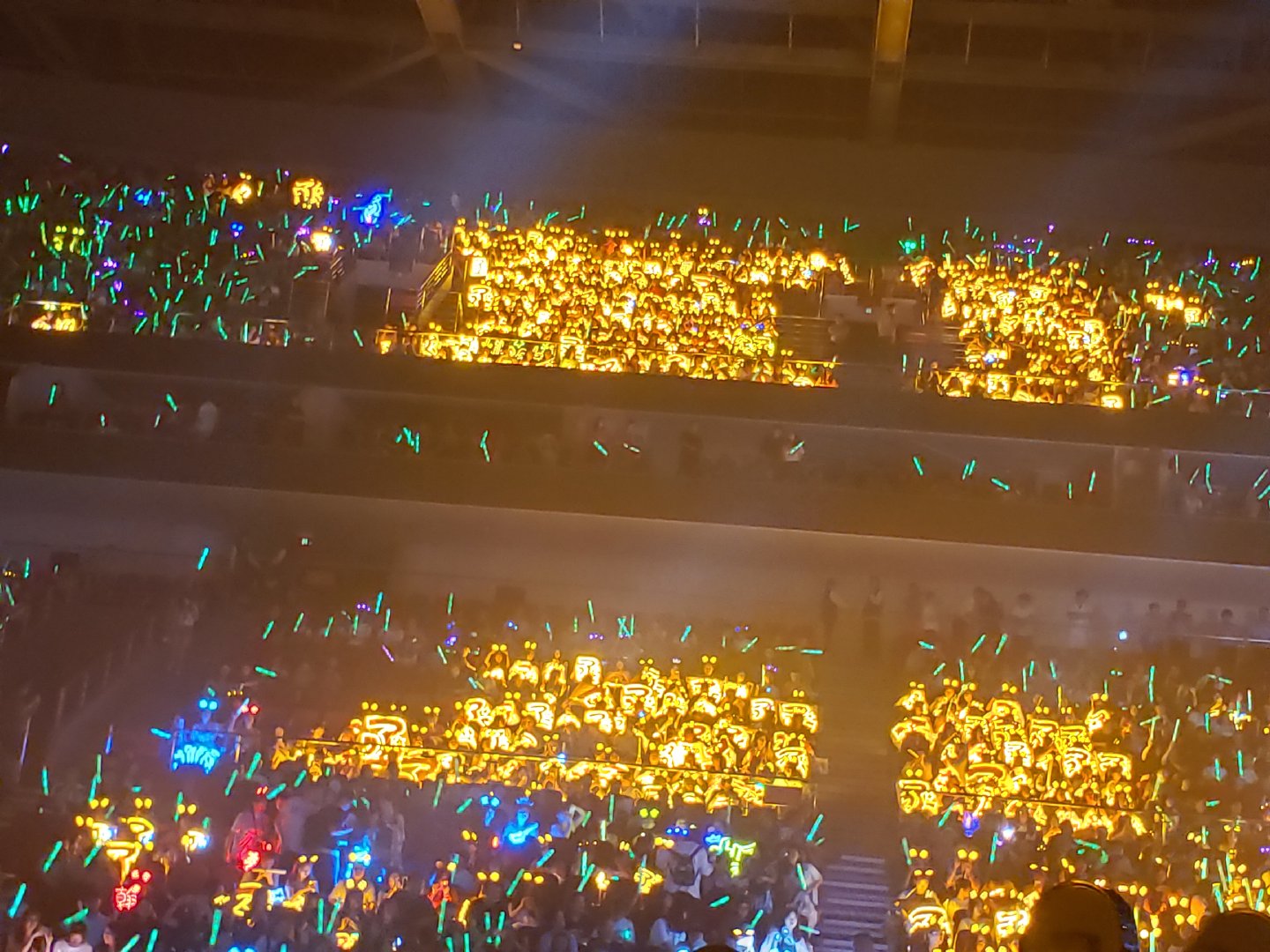 橙海应援超有牌面丞星姐姐slay全场