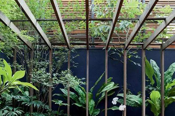 下沉式庭院阳光房的材料选择