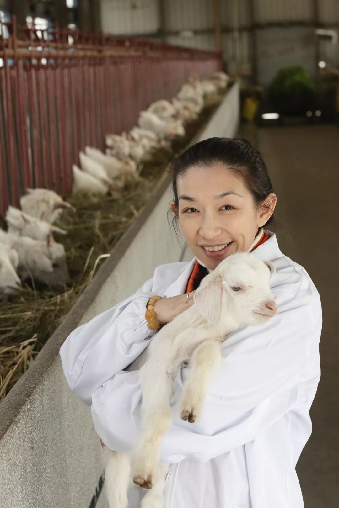 科学与艺术女神的双翼访科学艺术家曾凡一教授