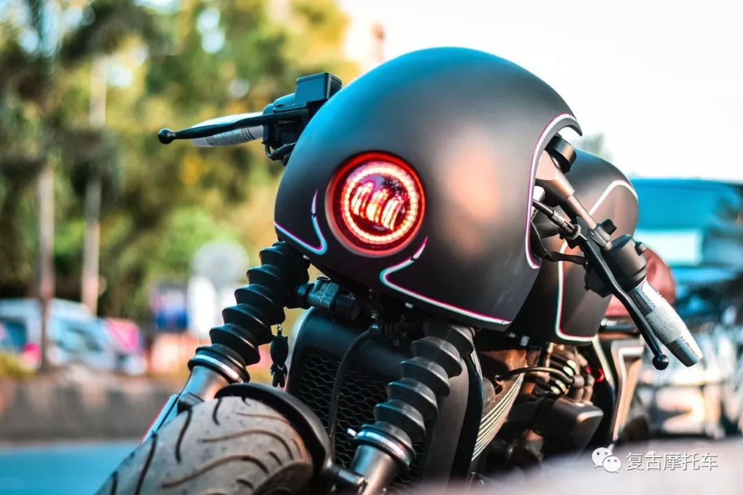 "最丑哈雷"之蜕变:harley davidson street 750 | 每日一车