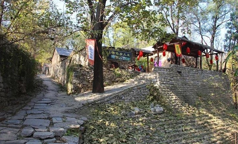 600多年历史的石头屋建筑群青州井塘古村美不美看了再说