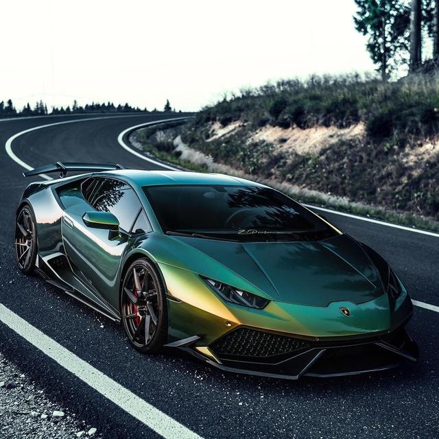 渐变色兰博基尼huracan太帅了