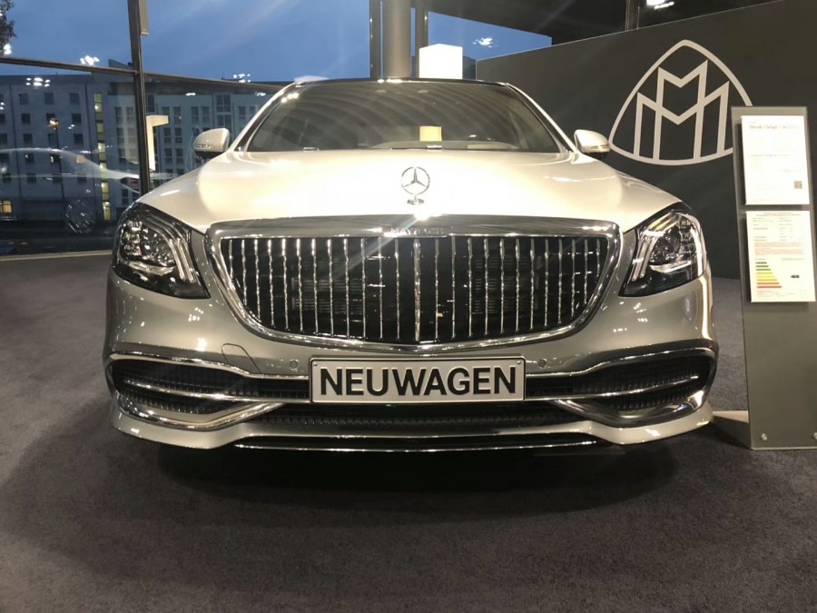 19款奔驰迈巴赫s560平行进口现车报价