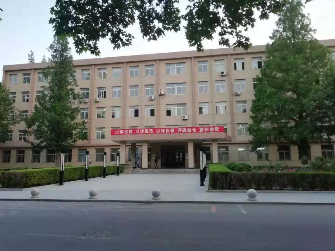 知新小自辽师大教学楼的朋友圈竟是这样的