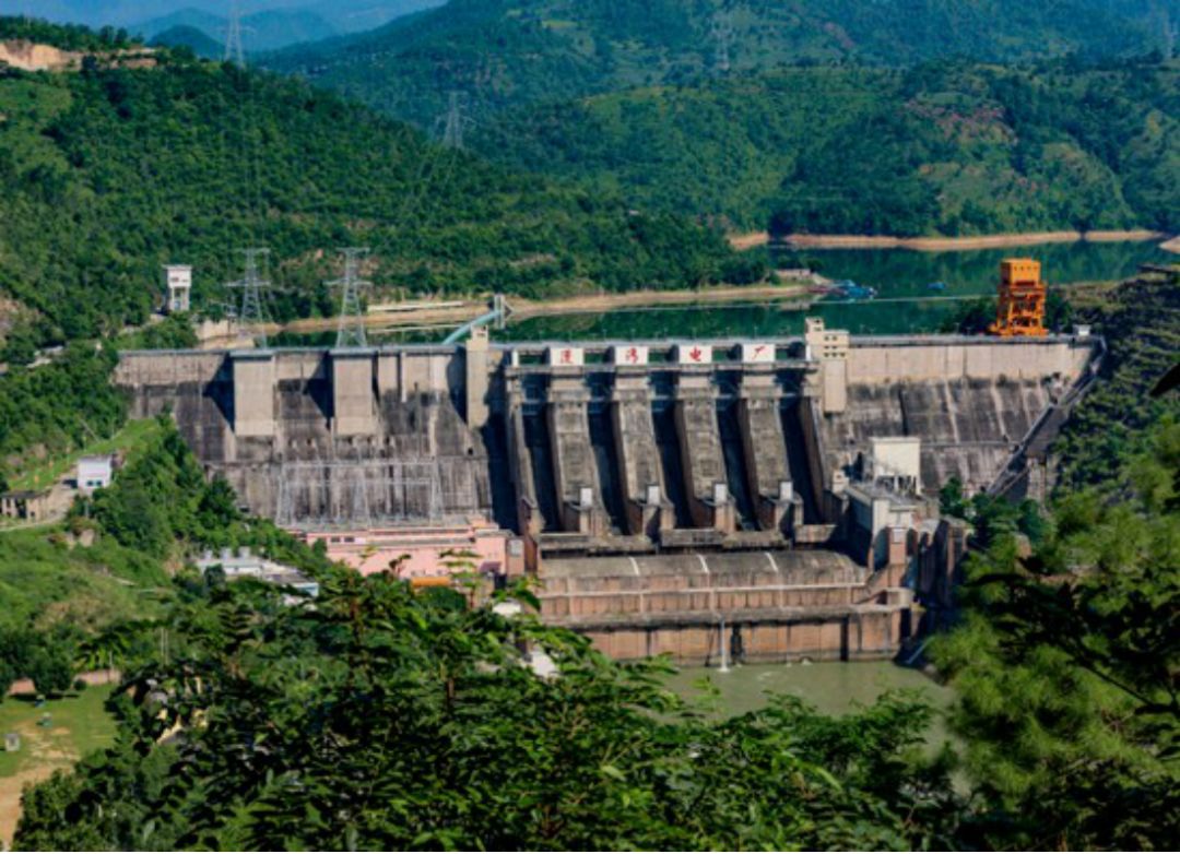 田宗伟漫湾水电站是我们"中国大坝行"的第二站